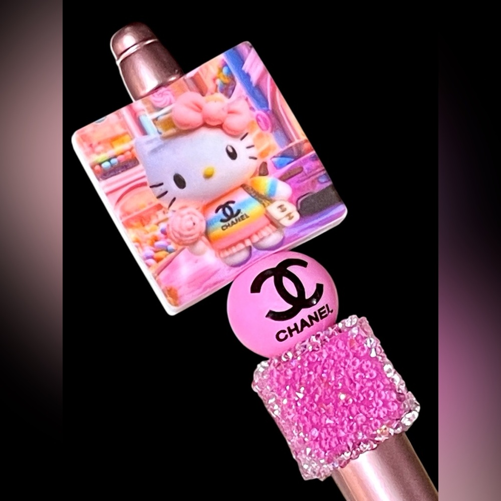 New pink hand crafted hello kitty beaded pen